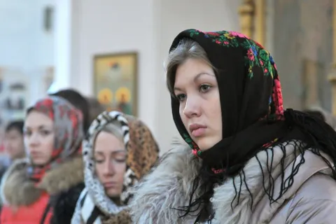 Студенты Ярославля посетили Казанский женский монастырь. Фоторепортаж