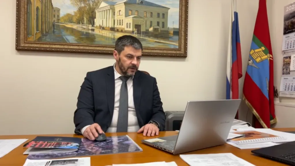 Главу Рыбинска рассмешил вопрос о причинах блокировки Роблокса