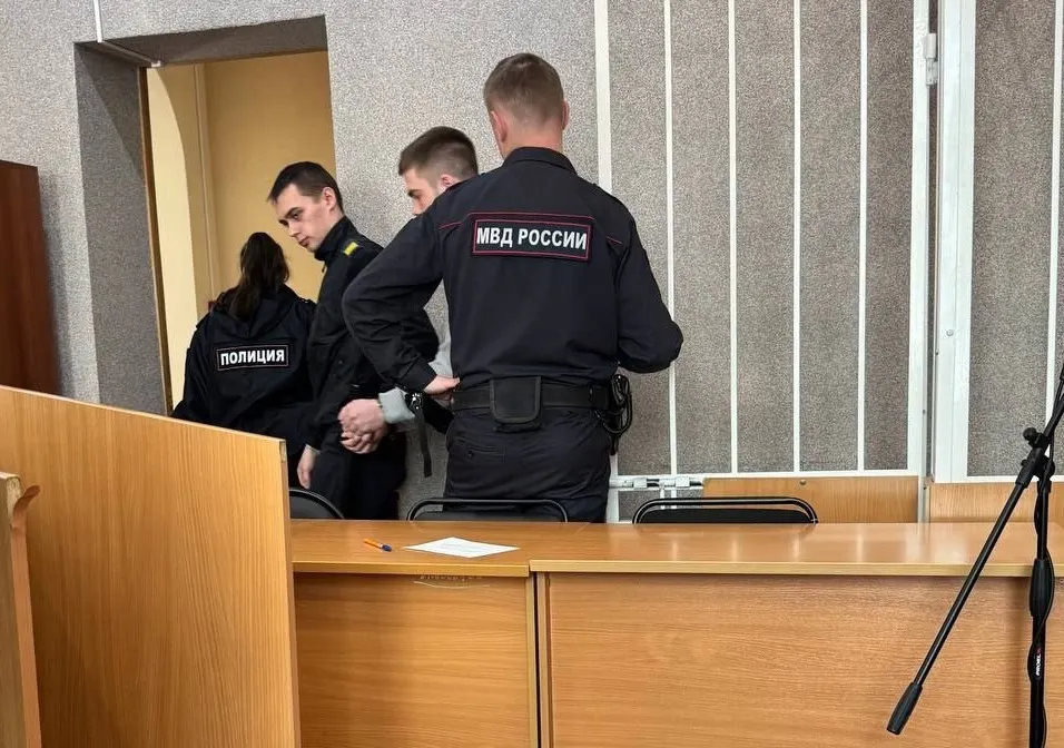 В Ярославле арестовали обманувшего 82-летнюю бабушку курьера 