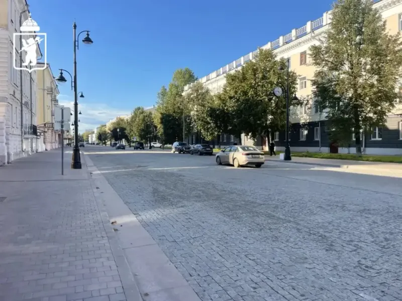 В Ярославле гранитную мостовую на Советской открыли для машин