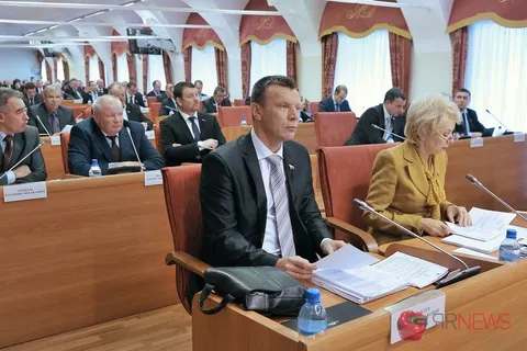 Дума Ярославской области шестого созыва провела внеочередное заседание. Фоторепортаж