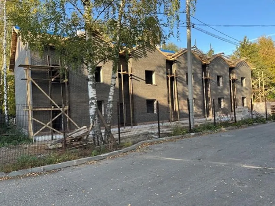 В Ярославле на Тверицкой набережной нашли самовольно построенный дом