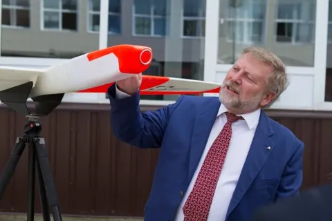 Дмитрий Миронов посетил рыбинские предприятия госкорпорации «Ростех»