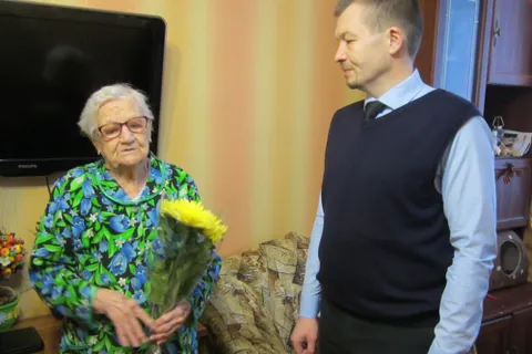 Долгожительница из Ярославля по фамилии Девочкина отметила 105-летие