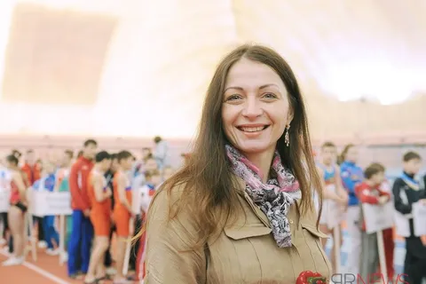 В Ярославле проходит кубок России по прыжкам на батуте, акробатической дорожке и двойному мини-трампу. Фоторепортаж