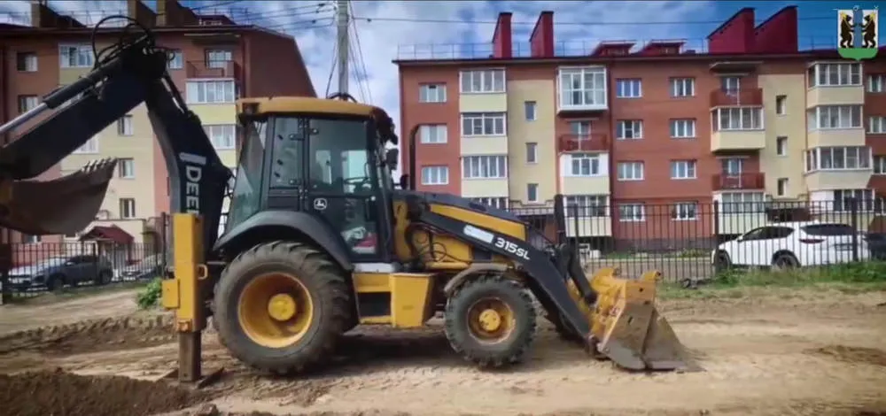 В Ярославле начался ремонт дорог к заволжским новостройкам