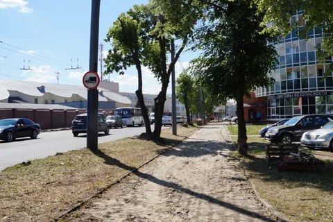 Как в Москве: в Ярославле продолжают менять хорошую плитку