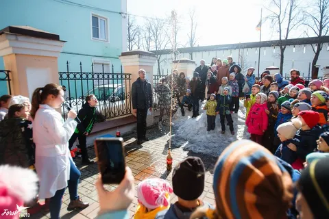 В Ярославле разбудили бронзового медведя