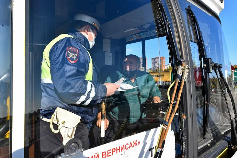 В Ярославле 24 водителей автобусов наказали за езду без масок
