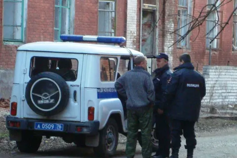 В Ярославле по кирпичику разворовывают памятники истории и архитектуры (с фото)