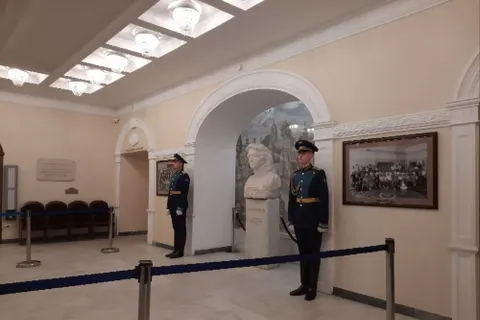 В Ярославле началась церемония прощания с Сергеем Пускепалисом