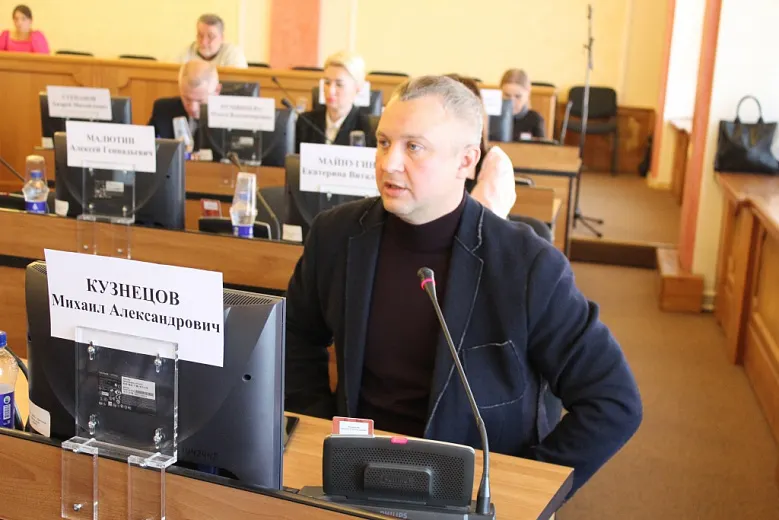 Мэр наградил почетным знаком экс-депутата муниципалитета Ярославля
