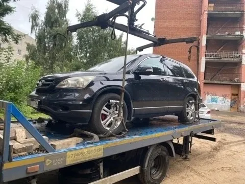 У ярославны арестовали Honda CR-V из-за долгов на миллион рублей