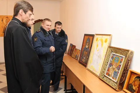 Какие иконы создают ярославские заключенные: фоторепортаж