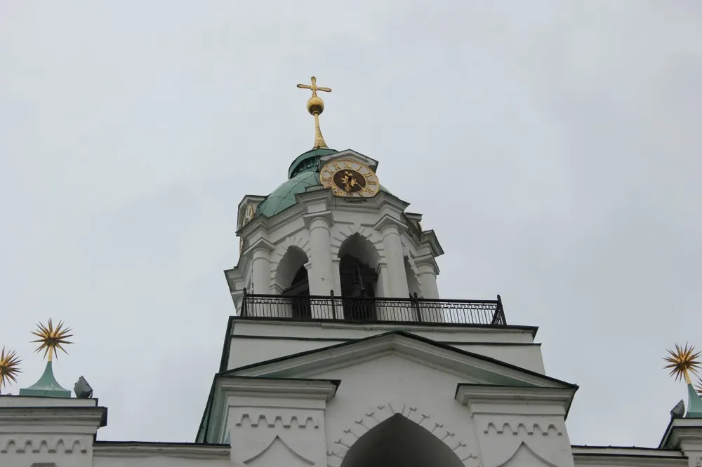 В Ярославле отремонтируют механизм часов на звоннице Спасо-Преображенского монастыря