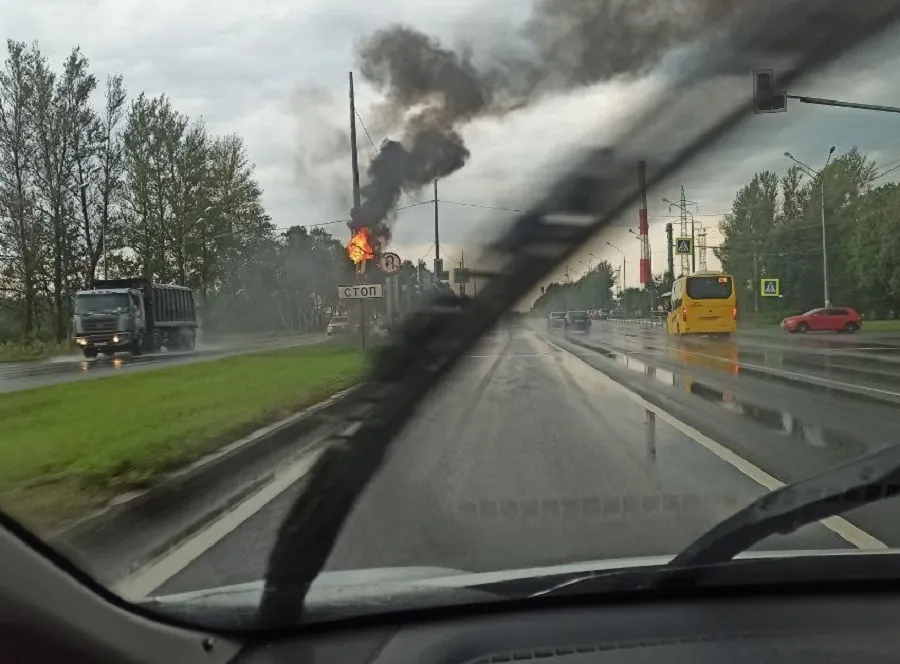 В Ярославле сгорел очередной светофор