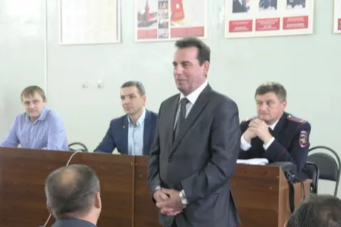 Председатель муниципалитета Ярославля поздравил ярославских участковых