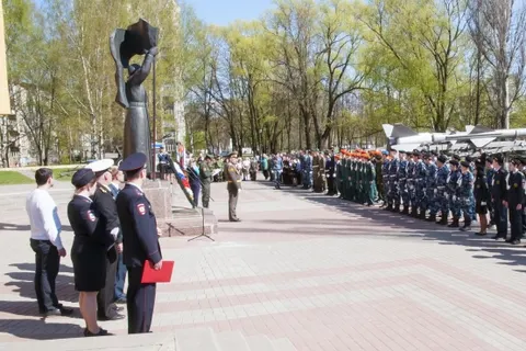 На территории Ярославского музея боевой славы прошел Марш кадетов
