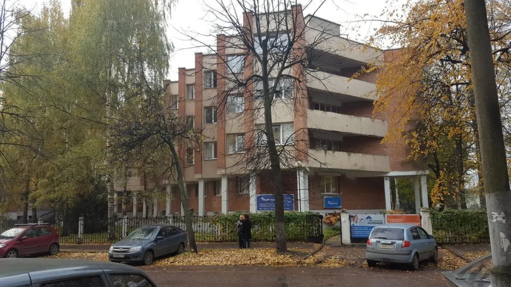 В центре Ярославля школа и больница остались без отопления