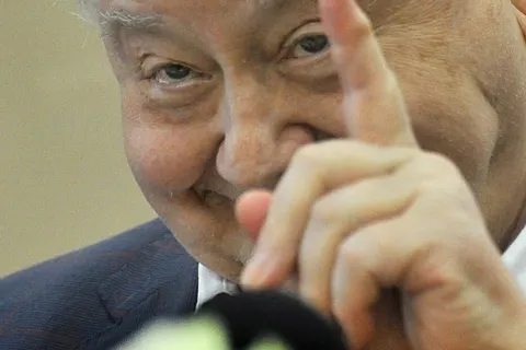 Олег Табаков в Ярославле дал пресс-конференцию. Фоторепортаж