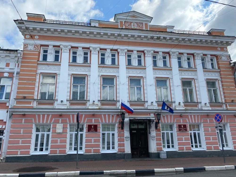 В Ярославле делают программу по ремонту тротуаров