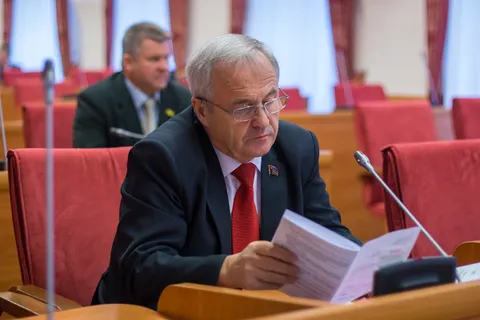 Ярославские власти ищут деньги на выполнение социальных обязательств