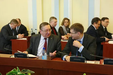 Экономия бюджетных средств по итогам госзакупок в 2014 году в Ярославской области составила порядка 1 млрд. рублей