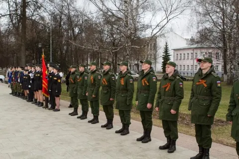 В Ярославль прибыла марш-эстафета «Звезда нашей Великой Победы»
