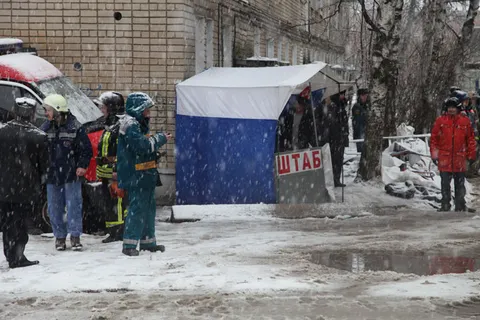 В храмах Ярославля проходят поминальные службы по погибшим