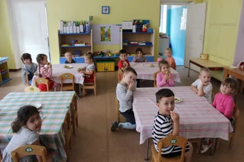 Депутаты муниципалитета Ярославля посетили детсады Кировского и Ленинского районов