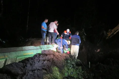 В ДТП в Ярославской области погиб водитель грузовика