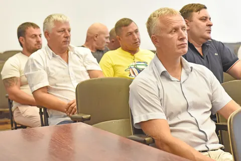 В мэрии Ярославля собрали маршруточников