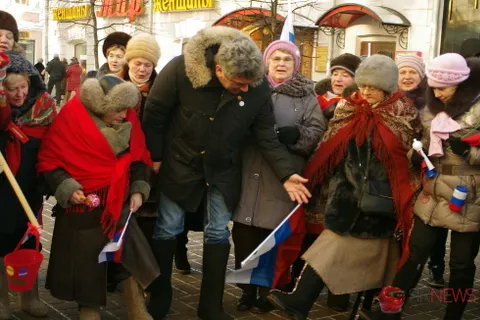 В Ярославле прошел «Забег в валенках». С фото