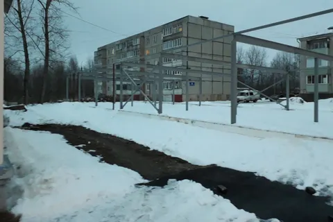 В Рыбинске восьмилетняя девочка провалилась в открытый колодец
