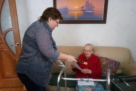 Долгожительница из Ярославля по фамилии Девочкина отметила 105-летие