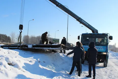 В Ярославле продолжается демонтаж незаконных рекламных конструкций