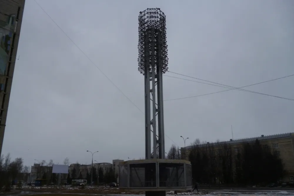 На площади Жукова в Рыбинске обновят баннеры ко Дню Победы