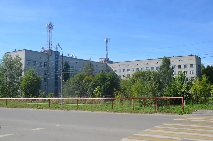 Тутаевская ЦРБ возвращается к приему больных коронавирусом