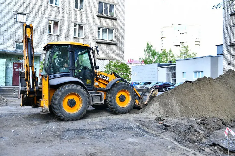 В Ярославле ищут подрядчиков на ремонт брагинских дворов