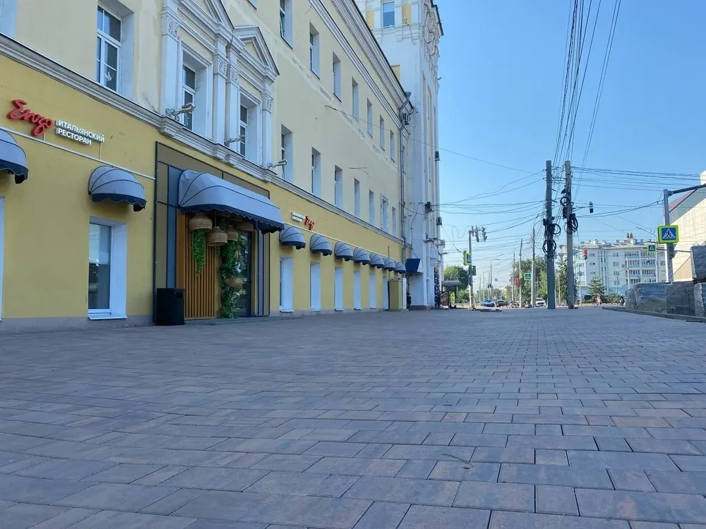 В Ярославле расторгли контракт на замену освещения улицы Победы