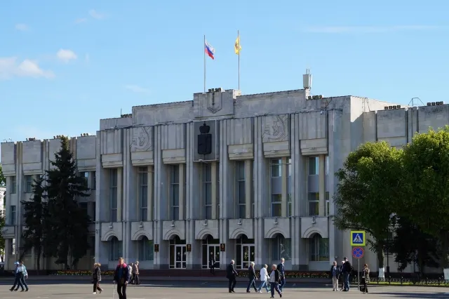 Режем по живому: в правительстве Ярославской области "оптимизируют" численность чиновников