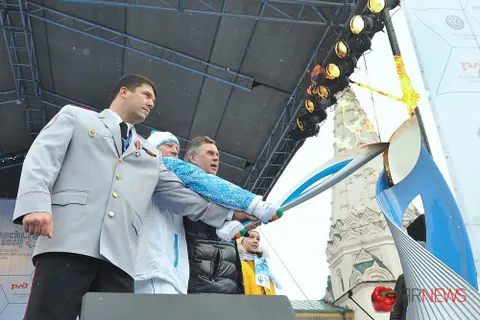 В Ярославле прошла эстафета паралимпийского огня. Фоторепортаж