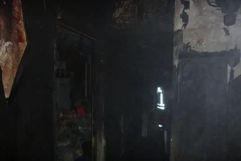 В Ярославле сгорела коммунальная квартира в многоэтажном доме