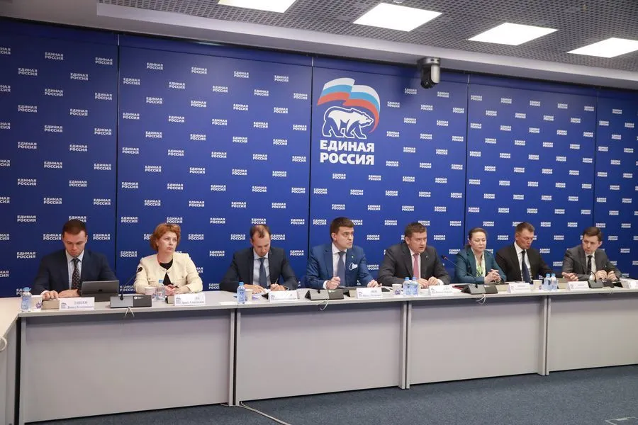 «Единая Россия» стала инициатором поправок по защите трудовых прав мобилизованных