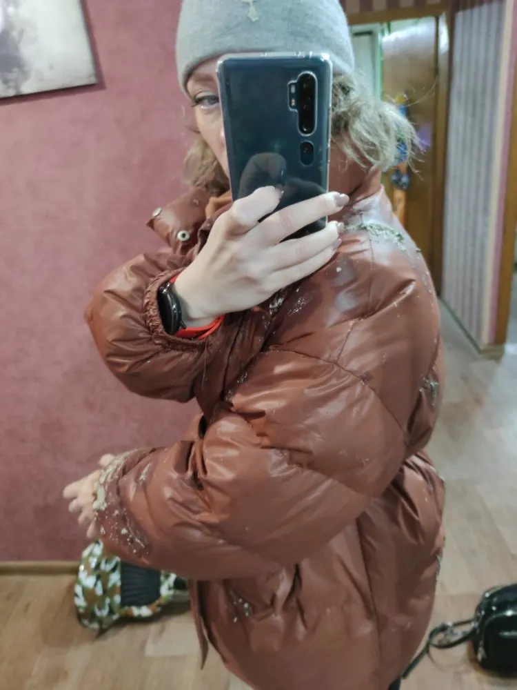 На жительницу Ярославля упал козырек подъезда
