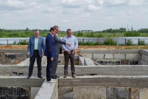 Комиссия правительства Ярославской области проинспектировала строительство Кривецкого дома-интерната