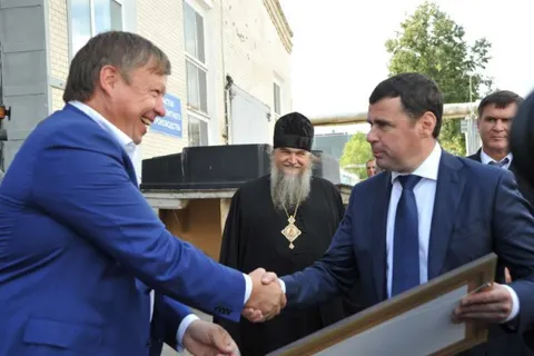 Александр Беглов и Дмитрий Миронов оценили работу промышленных предприятий Рыбинска