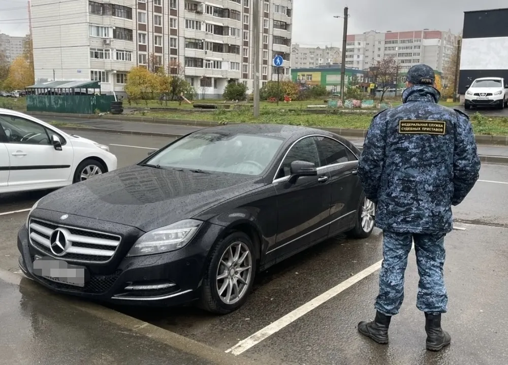 У ярославца из-за многочисленных долгов арестовали «Мерседес»