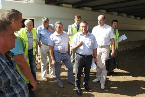 Депутаты Ярославской областной думы проинспектировали реконструкцию моста через Трубеж
