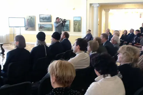 В Ярославле в театре имени Волкова продолжил работу медиафорум федеральных и региональных СМИ